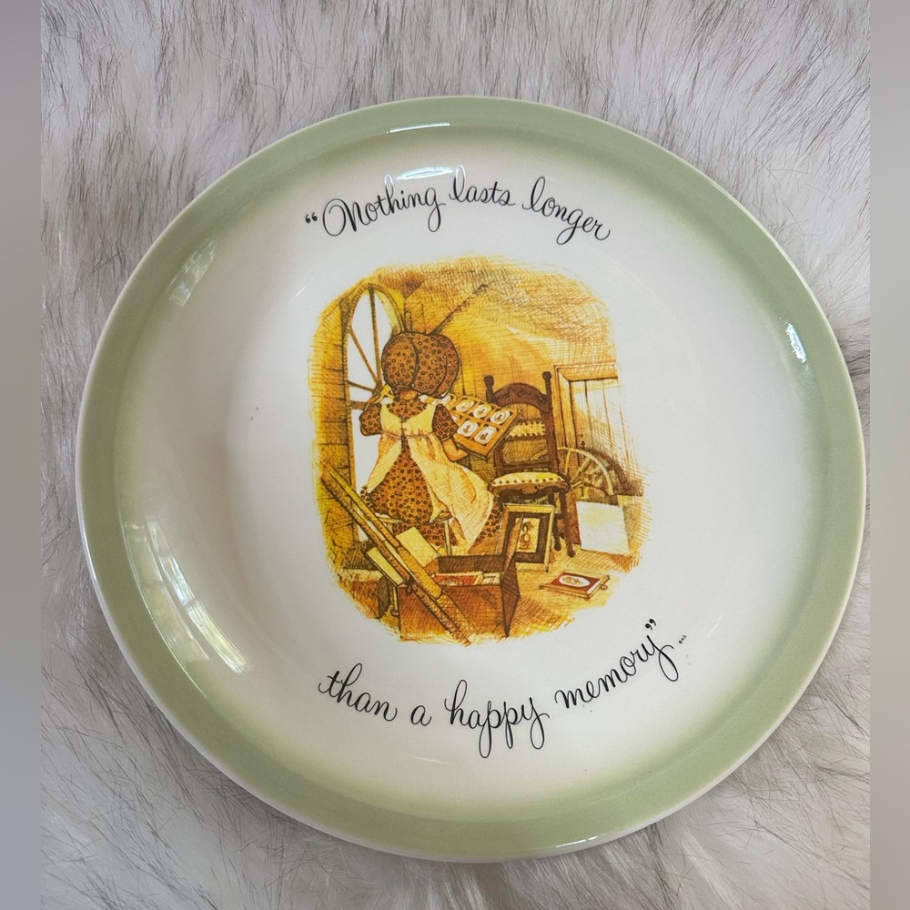 VINTAGE Holly Hobbie Collectors Plate 1972
